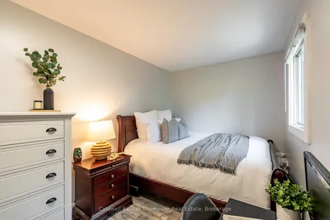 16 Walpole Street, ON P1H 1V3