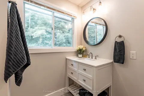 16 Walpole Street, ON P1H 1V3