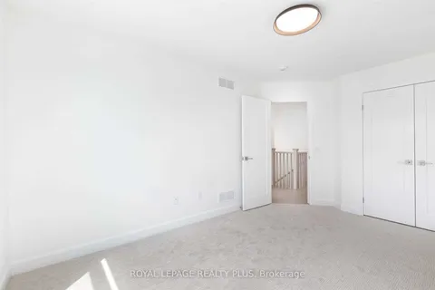 7214 Parsa Street, ON L2H 3T1