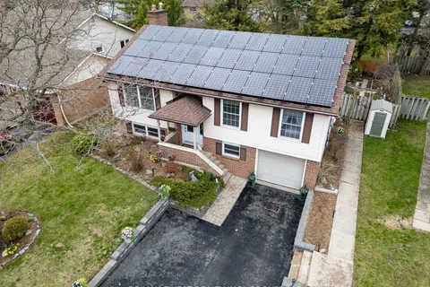 1048 Bauder Crescent, ON K7P 1M6