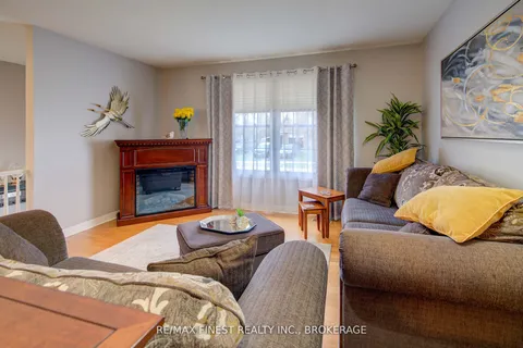 1048 Bauder Crescent, ON K7P 1M6