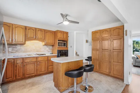 454 West Street, ON K6A 2R1