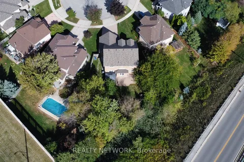 29 Riviera Ridge, ON L8E 5E6