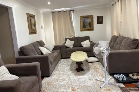 803 Merivale Road, ON K1Z 5Z5