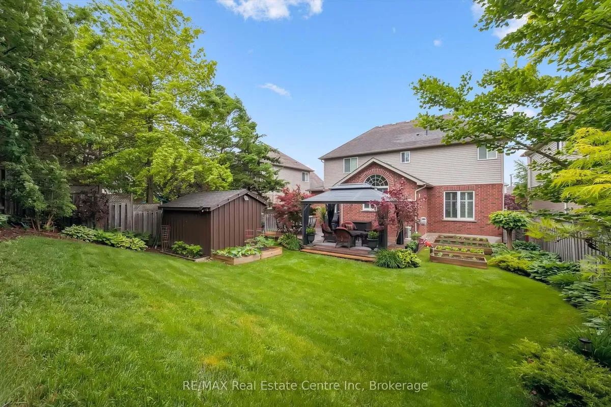 32 Frasson Drive, ON N1E 7J9