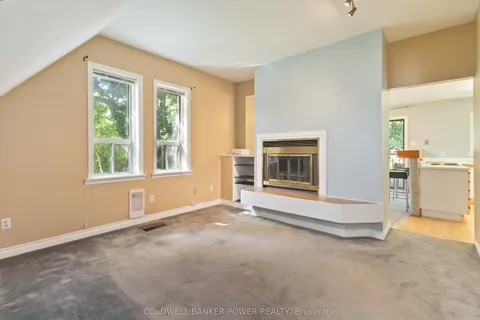 547 William Street, ON N6B 3E8