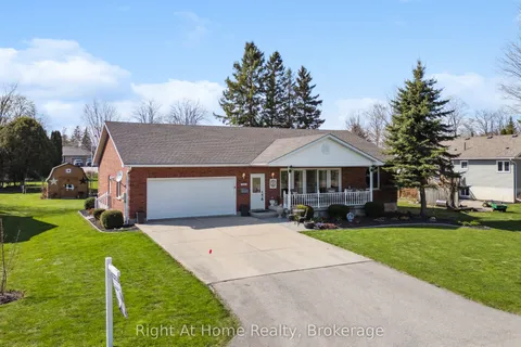 664 Maple Street, ON N0G 1H0