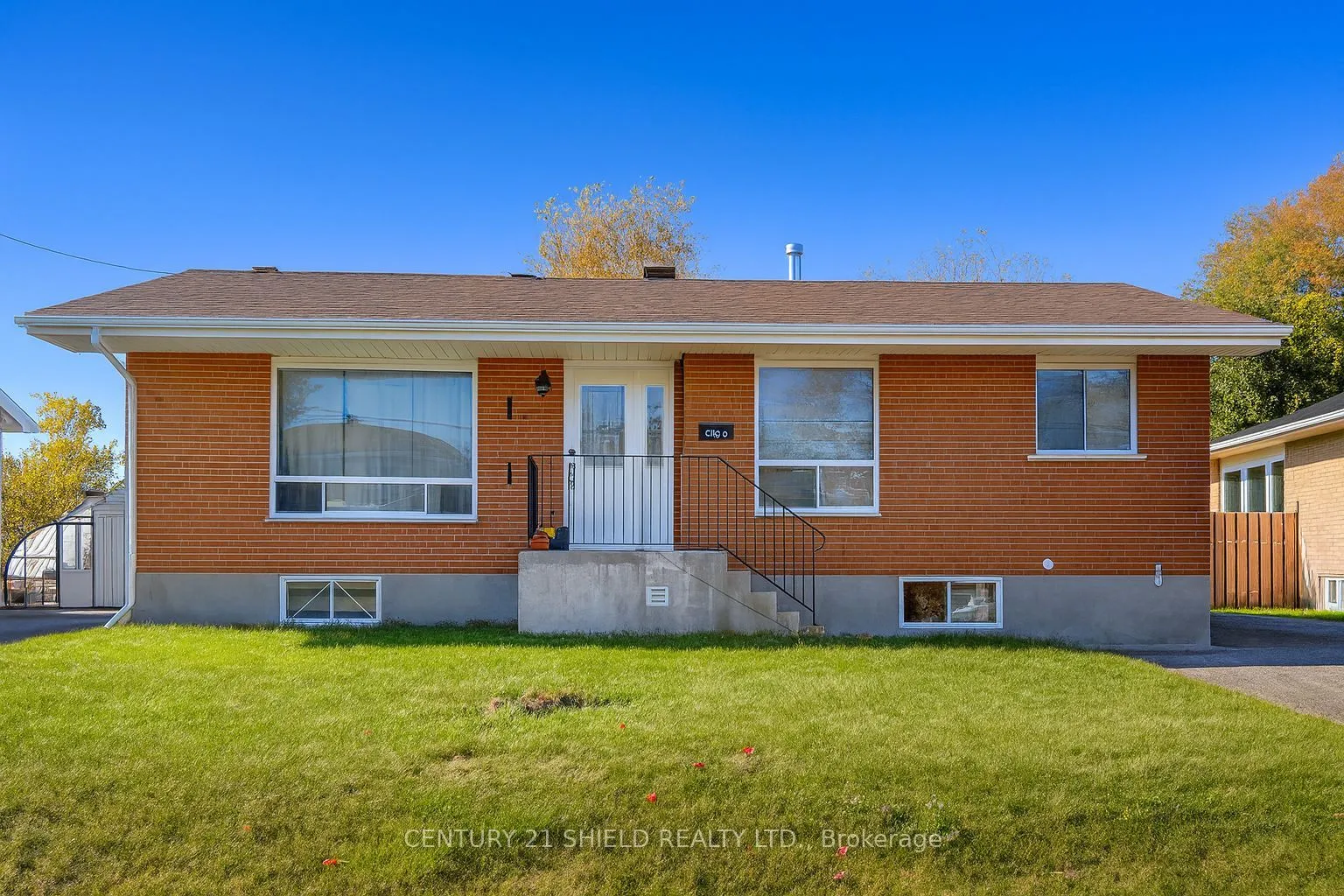 1336 Alfred Street, ON K6J 4Z8