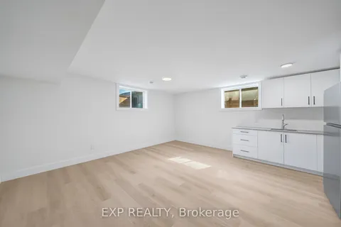 210 MORTON Street, ON L2V 1C7