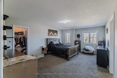 1384 Caen Avenue, ON N4T 0J3