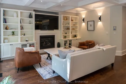 64 Ravina Crescent, ON L9G 2E7