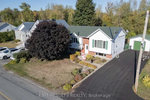 565 Bolt Road, ON K0B 1A0