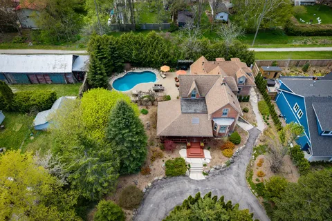 13 Huron Street, ON N0H 2P0