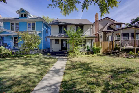 876 Hall Avenue, ON N9A 2M3