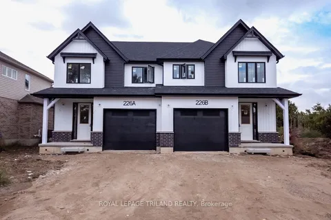 228B St George Street, ON N0K 1N0