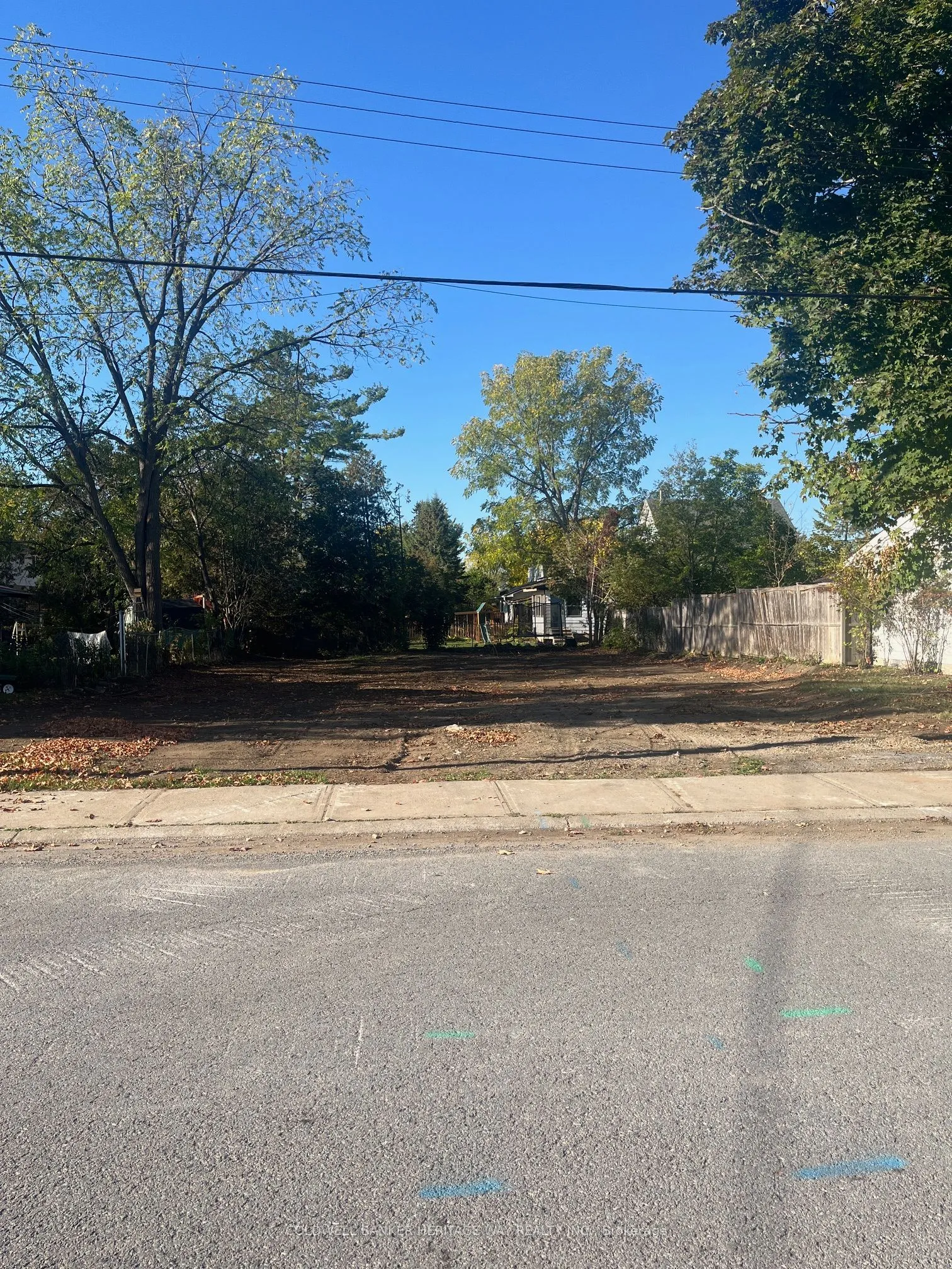 278 Flora Street, ON K7C 3M5