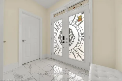 1161 Upper Thames Drive, ON N4T 0L4