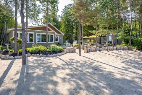 103 Saugeen Beach Road, ON N0H 2C5