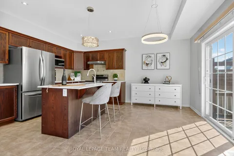 347 Tucana Way, ON K2J 0Z8