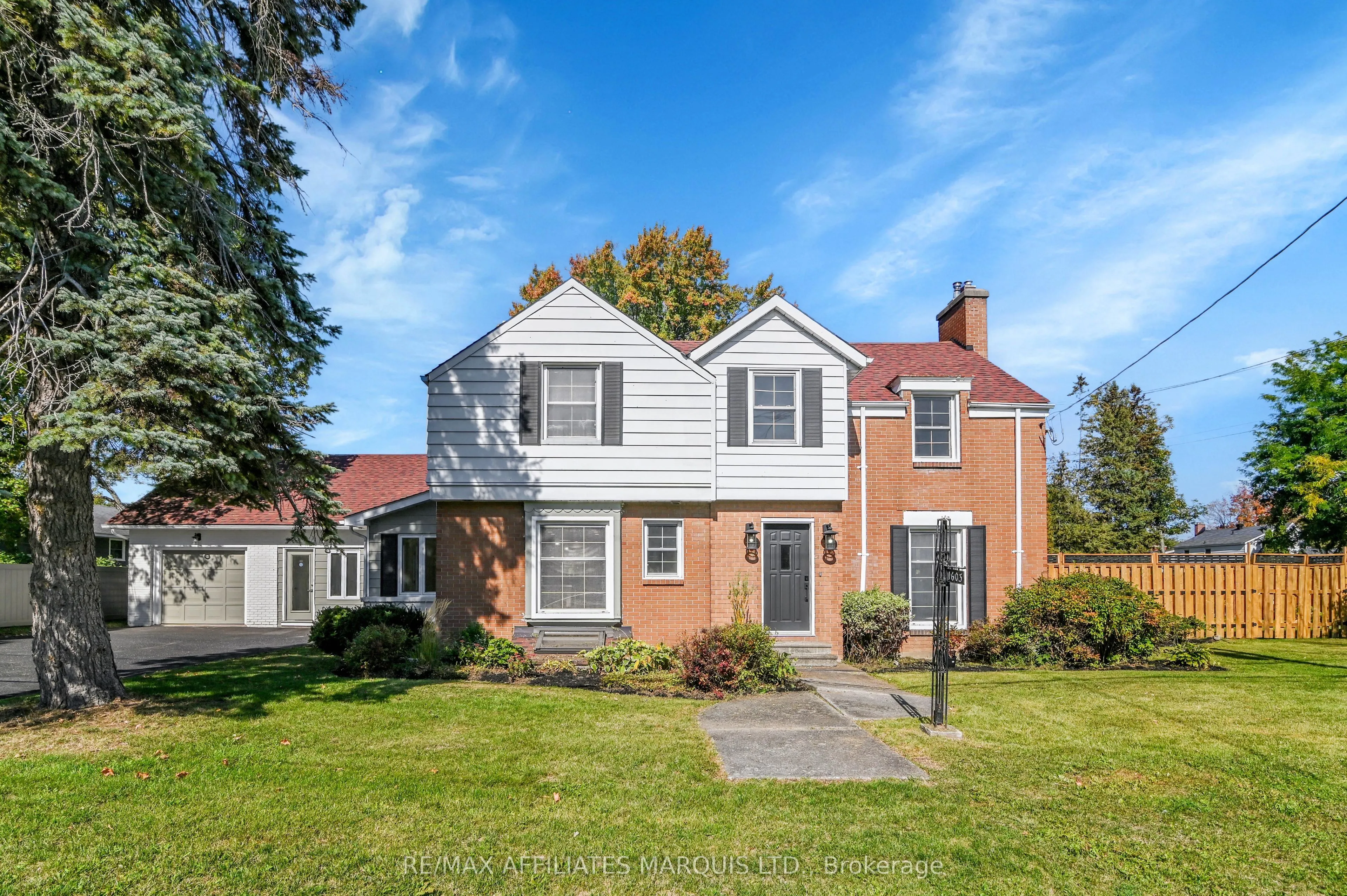 1603 Peter Street, ON K6J 1W7