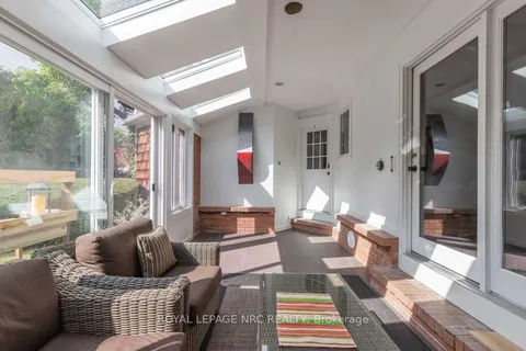 7 Christopher Street, ON L0S 1J0