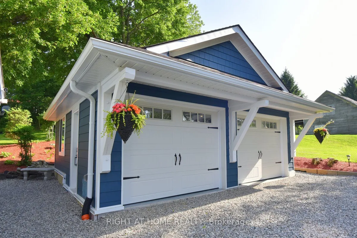 2030 Governors Road, ON L0R 1J0