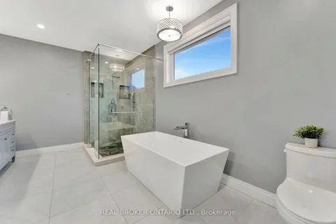 66 August Crescent, ON N0J 1R0