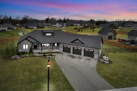 66 August Crescent, ON N0J 1R0