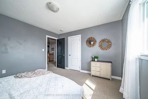 2 Manchester Court, ON K0L 1Y0