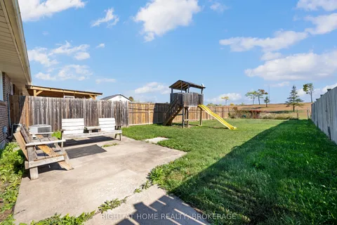 67 Dundonald Street, ON L2P 3T4