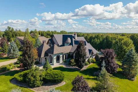 35 Daymond Drive, ON N0B 2J0