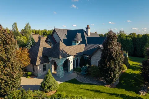 35 Daymond Drive, ON N0B 2J0