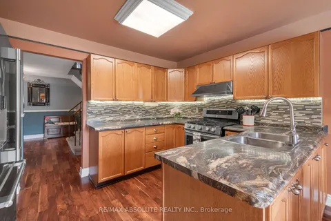 171 Springwater Drive, ON K2M 2A2