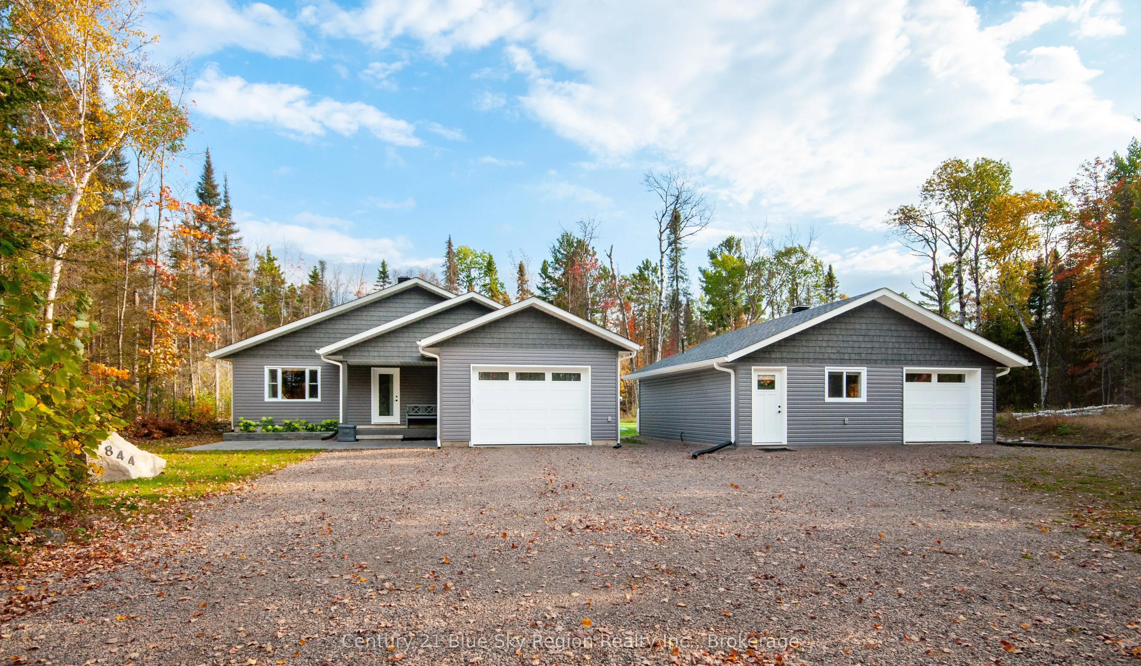 844 Macpherson Drive, ON P0H 1K0