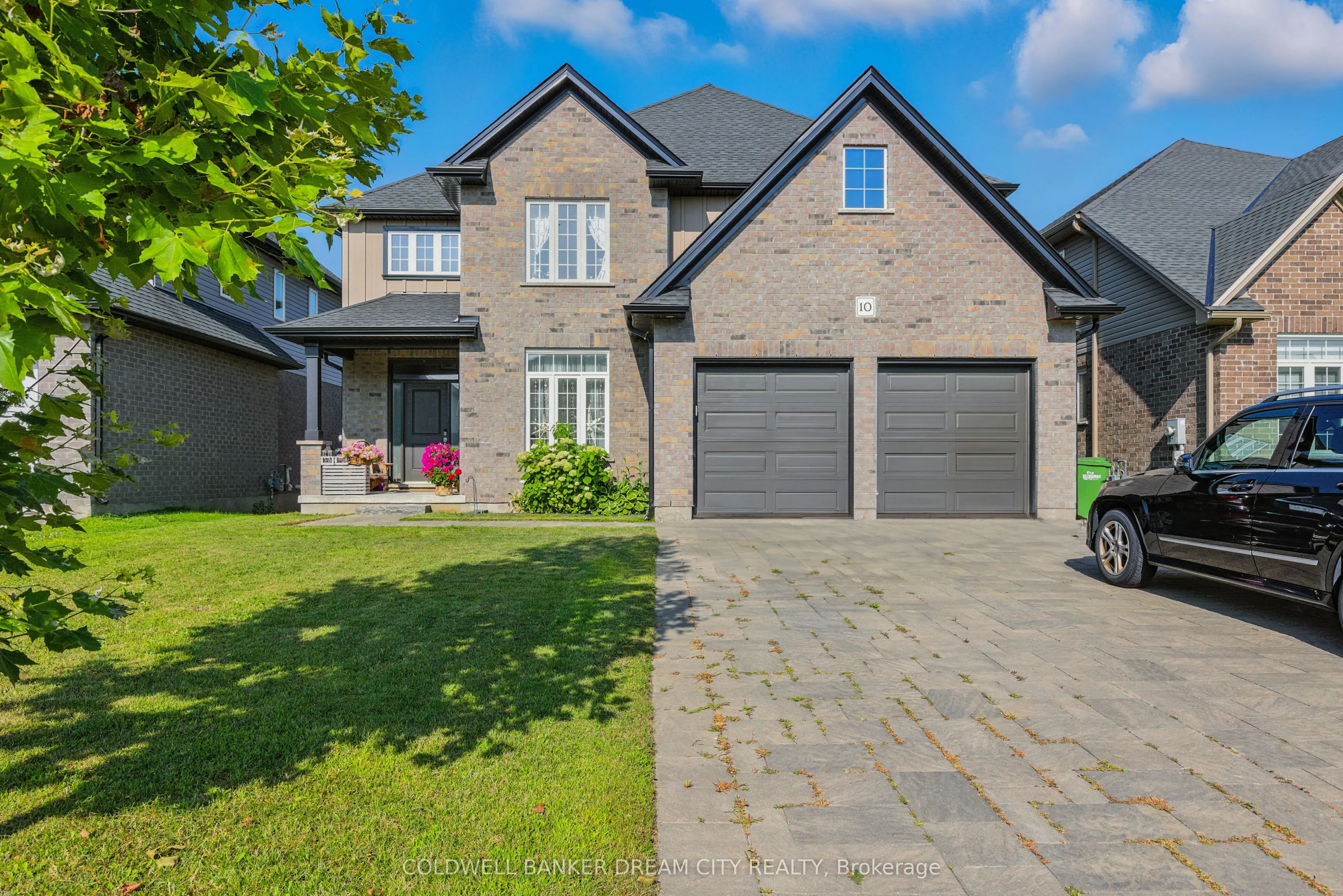 10 Honey Bend, ON N5R 0H6