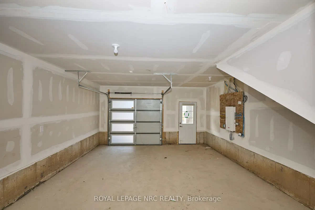 11 Melody Lane, ON L5B 5N5