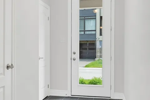 74 Marina Village Drive, ON L0K 1S0