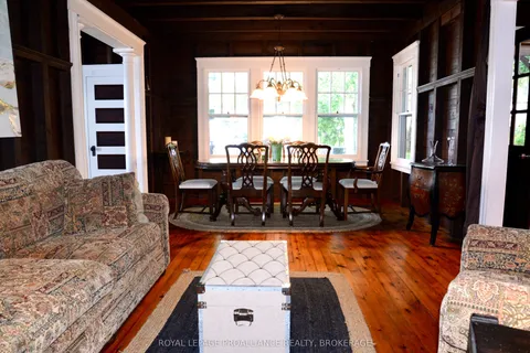 121 Tremont Park Island, ON K7G 3C9