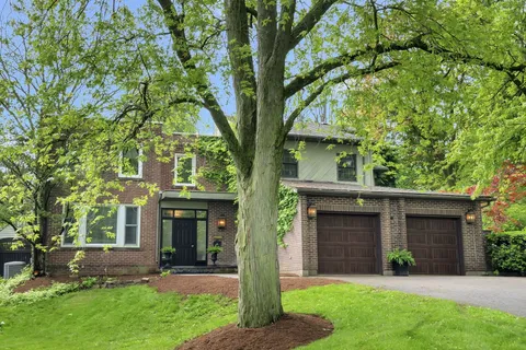 73 Lemon Street, ON N1E 2H4