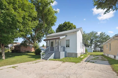 230 Egremont Street, ON N0G 2L2