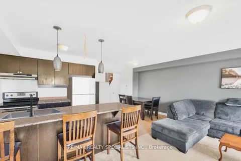 825 Cook Crescent, ON L0N 1S1