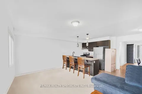 825 Cook Crescent, ON L0N 1S1