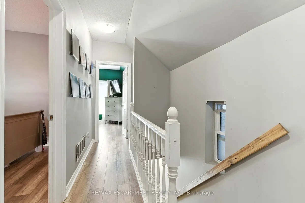 487 Catharine Street, ON L8L 4V1