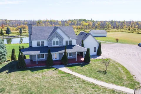 1165 9TH Line, ON K7C 3P2