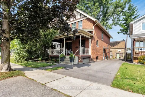 115 Winniett Street, ON N3T 1N1