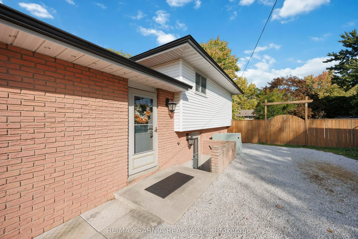 4552 Shamrock Street, ON N0N 1N0