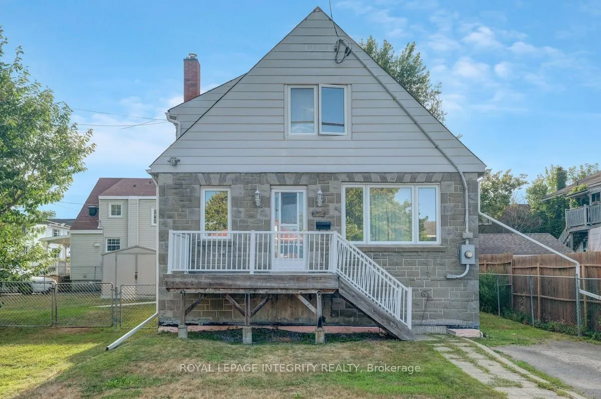 348 Lafontaine Avenue, ON K1L 6X5