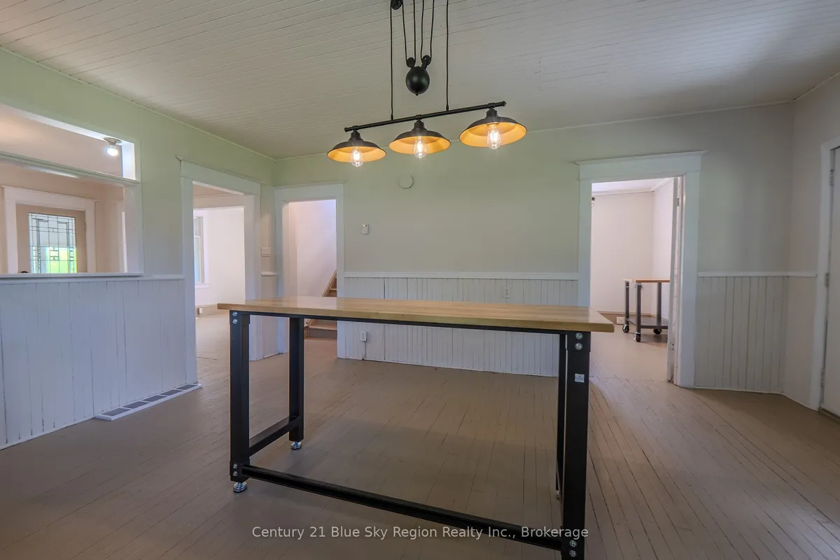 2 Desaulniers Road, ON P0H 1M0