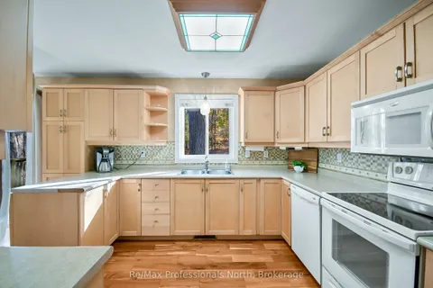 1200 MUSKOKA Road, ON P1P 1R7