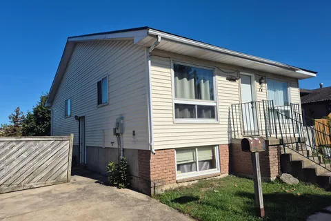 74 Commerford Street, ON L2V 4R1